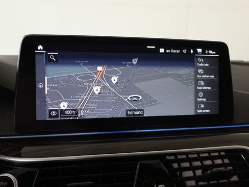 Used 2023 BMW 530e xDrive w/ Premium Package AWD/4WD image 7