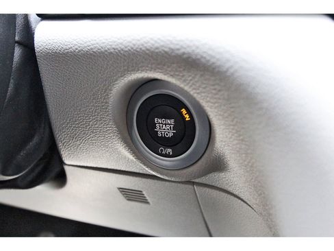 Used 2018 Chrysler Pacifica Touring Plus image 20