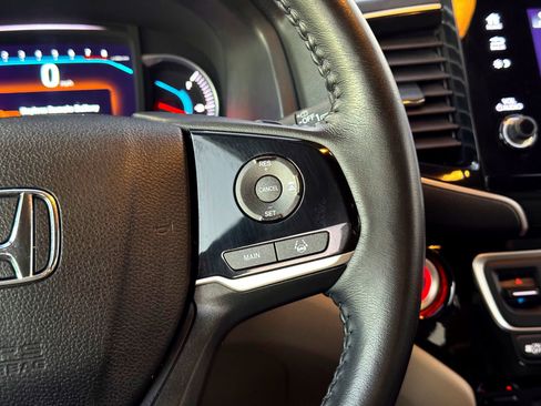 Used 2021 Honda Pilot Touring image 28