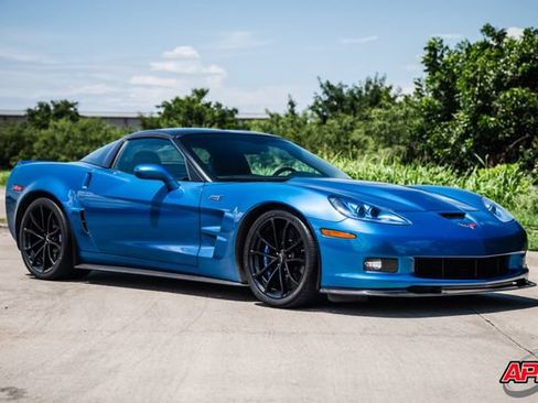 Used 2010 Chevrolet Corvette ZR1 RWD image 9
