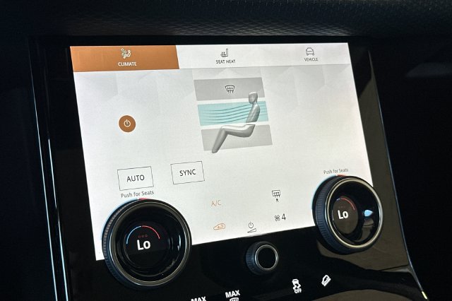 Used 2022 Land Rover Range Rover Velar R-Dynamic S AWD/4WD image 20