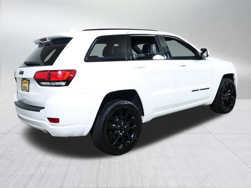 Used 2021 Jeep Grand Cherokee Laredo X AWD/4WD image 7