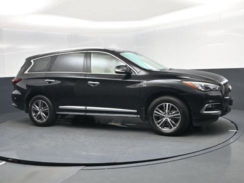 Used 2017 INFINITI QX60 FWD w/ Premium Plus Package image 2