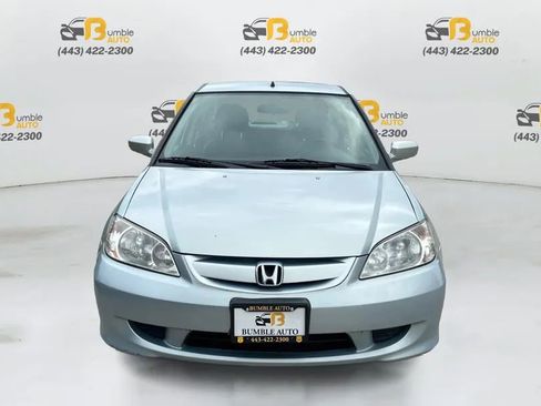 Used 2005 Honda Civic Hybrid Sedan image 2