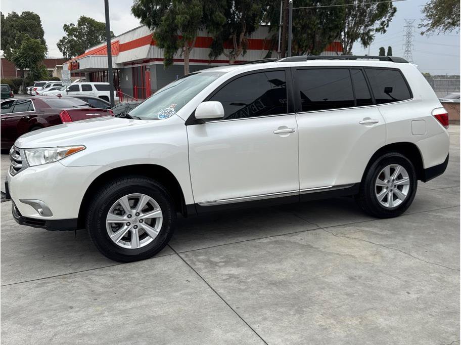 Used 2013 Toyota Highlander SE FWD image 42
