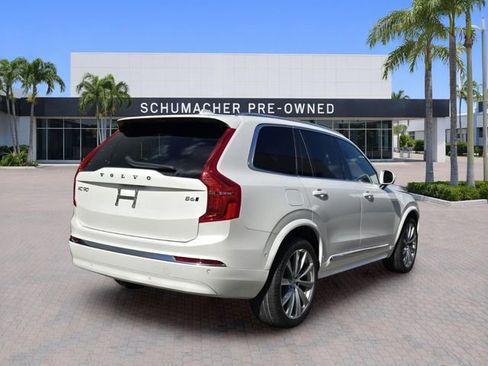 Certified 2023 Volvo XC90 B6 Ultimate w/ Lounge Package AWD/4WD image 7