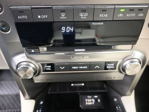 Used 2021 Lexus GX 460 Premium image 32