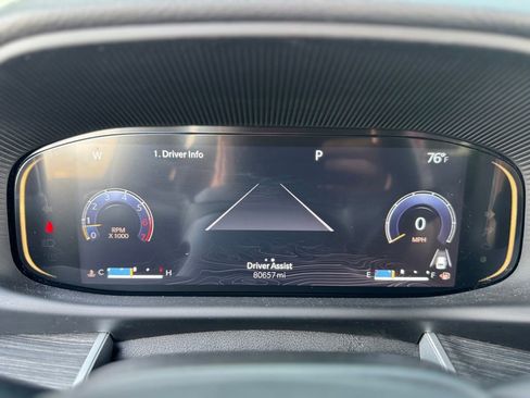 Used 2023 Jeep Wagoneer L Series II image 9