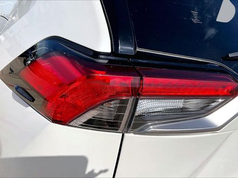 Used 2022 Toyota RAV4 XSE w/ Weather Package AWD/4WD image 29