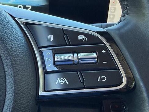 Used 2024 Kia Seltos X-Line AWD/4WD image 14