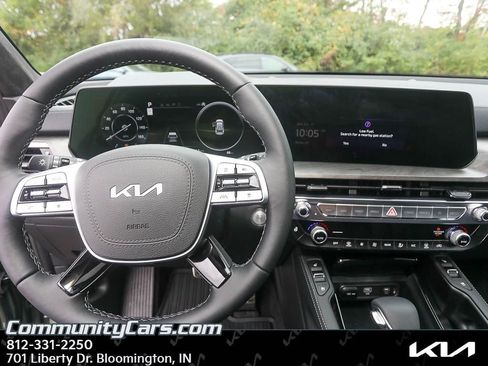 Used 2025 Kia Telluride SX Prestige X-Line image 11