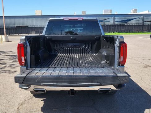 Used 2021 GMC Sierra 1500 SLT w/ X31 Off-Road Package AWD/4WD image 11