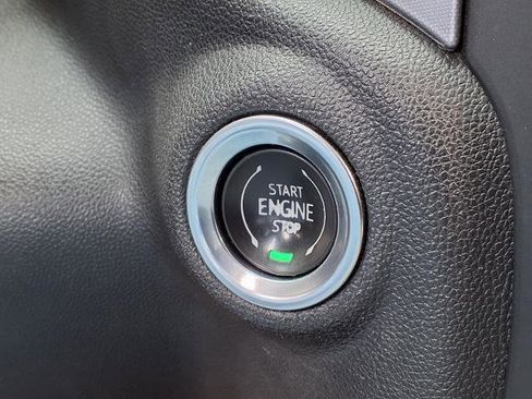 Used 2021 GMC Sierra 1500 SLT image 9