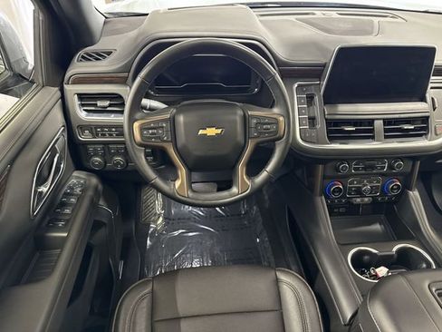 Certified 2024 Chevrolet Tahoe High Country w/ Premium Package AWD/4WD image 16