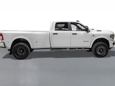 Used 2024 RAM 3500 Big Horn image 6