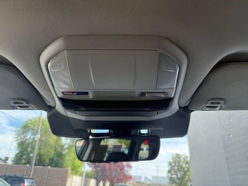 Used 2025 Subaru Ascent Premium AWD/4WD image 18