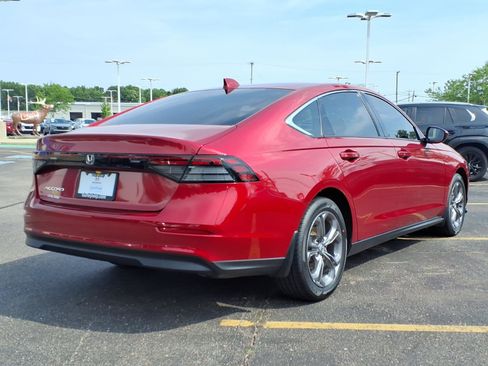 Used 2024 Honda Accord EX image 11