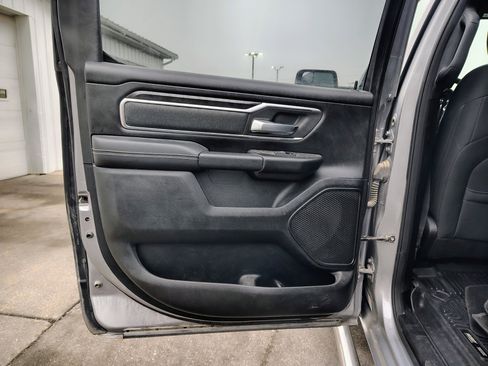 Used 2019 RAM 1500 Big Horn image 11