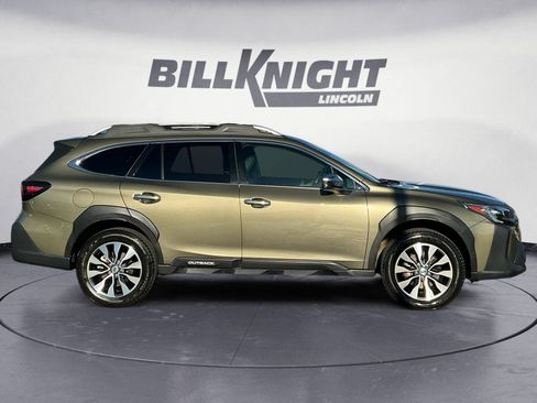Used 2024 Subaru Outback Touring XT AWD/4WD image 6