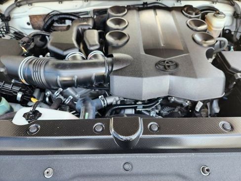 Used 2020 Toyota 4Runner SR5 Premium image 31