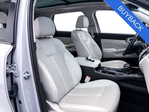 Used 2023 Kia Sorento SX AWD/4WD image 36