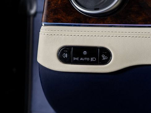 Used 2023 Bentley Continental GT Mulliner image 45