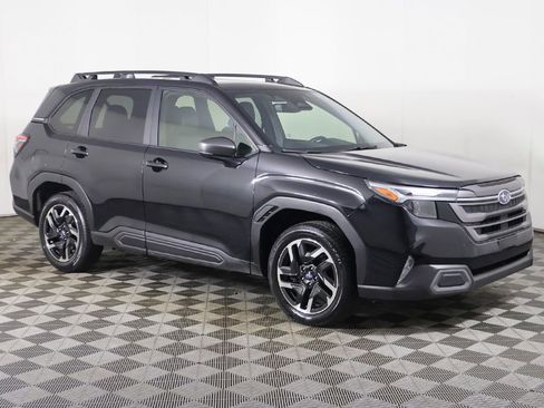 Used 2025 Subaru Forester Limited w/ Popular Package #1 AWD/4WD image 54