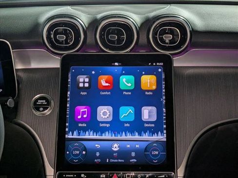 Certified 2025 Mercedes-Benz GLC 300 image 18