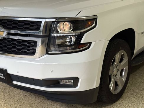 Used 2019 Chevrolet Tahoe LT w/ Luxury Package AWD/4WD image 9