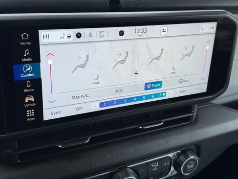 New 2026 Jeep Gladiator Sport image 21