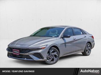 New 2025 Hyundai Elantra SEL