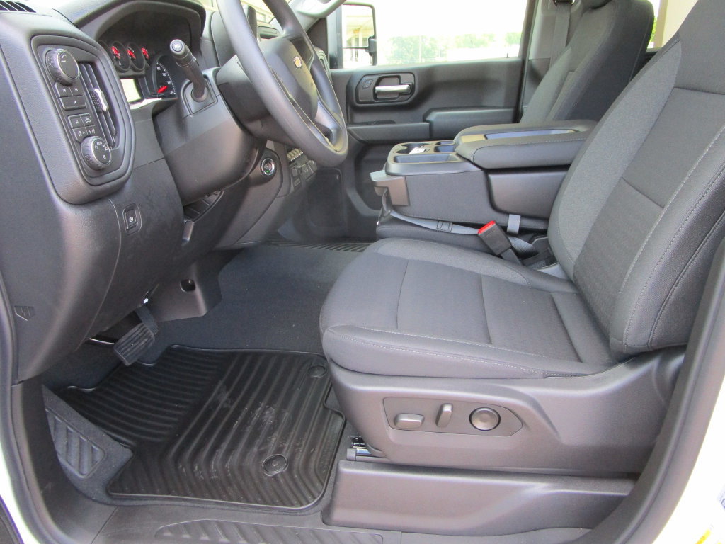 New 2026 Chevrolet Silverado 2500 Custom w/ Custom Value Package AWD/4WD image 34