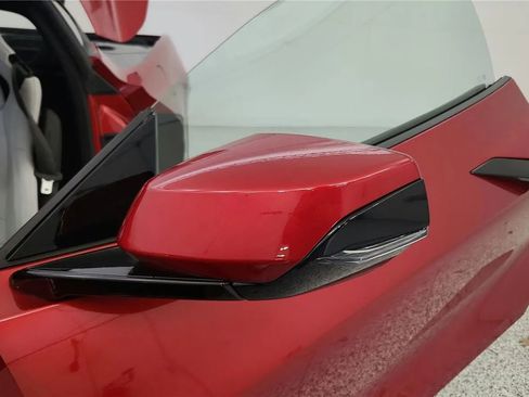 Used 2025 Chevrolet Corvette Stingray Coupe w/ 1LT image 34