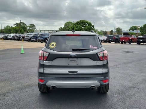 Used 2018 Ford Escape SEL w/ Ford Safe & Smart Package image 16