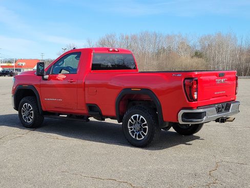 Certified 2024 GMC Sierra 2500 SLE w/ SLE Convenience Package AWD/4WD image 7