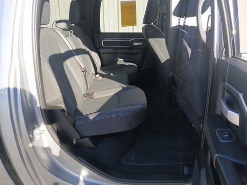 Used 2024 RAM 2500 Big Horn w/ Sport Appearance Package image 30