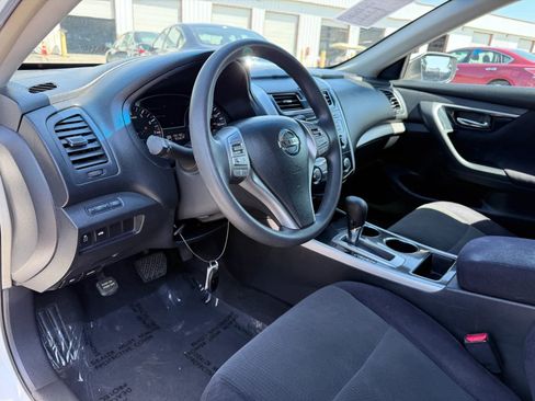 Used 2013 Nissan Altima 2.5 S image 17