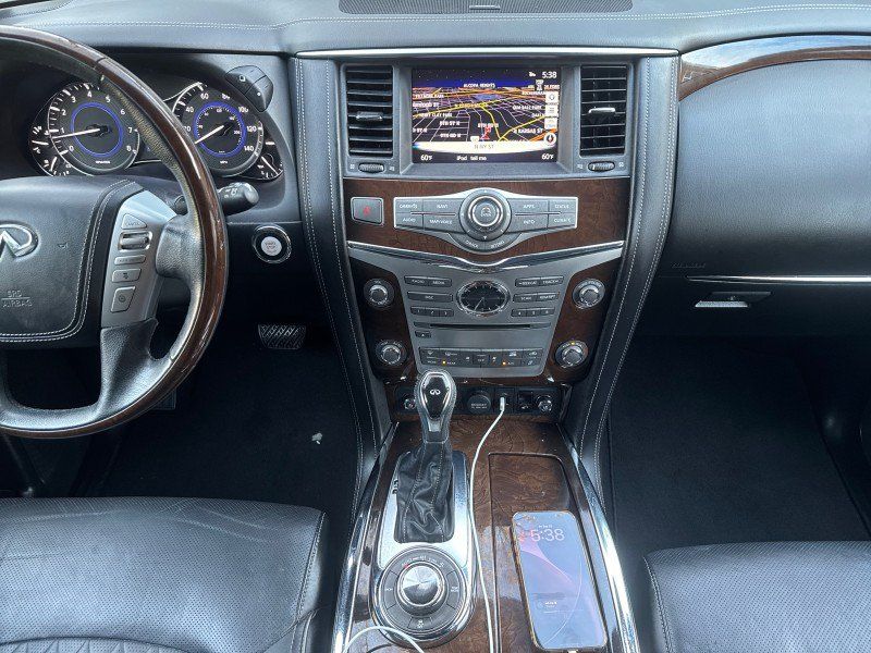 Used 2018 INFINITI QX80 4WD w/ Deluxe Technology Package image 22