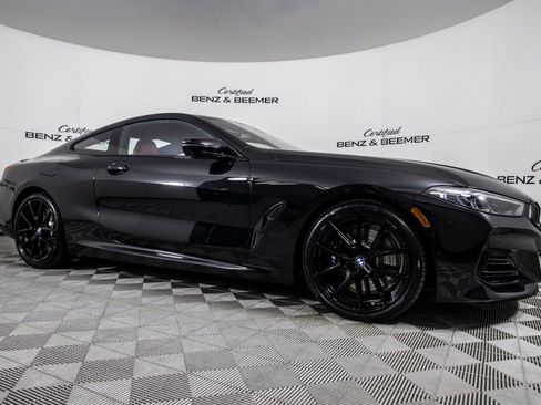Used 2023 BMW M850i xDrive Coupe image 3