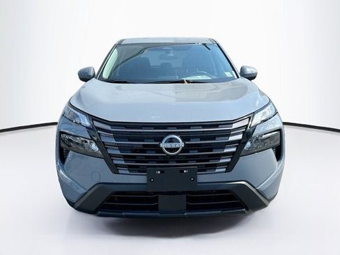 New 2026 Nissan Rogue SV w/ Cold Weather Package AWD/4WD image 2