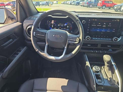 New 2026 Chevrolet Colorado Trail Boss AWD/4WD image 10