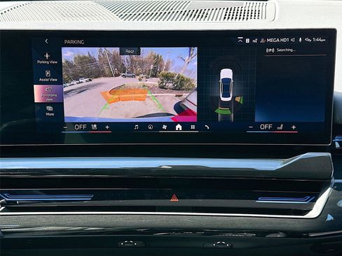 Certified 2024 BMW 530i xDrive w/ Convenience Package image 14