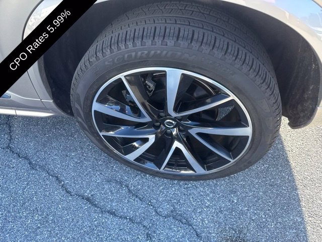 Certified 2025 Volvo XC90 B6 Plus AWD/4WD image 15