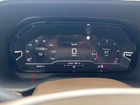 Used 2022 GMC Yukon Denali image 30