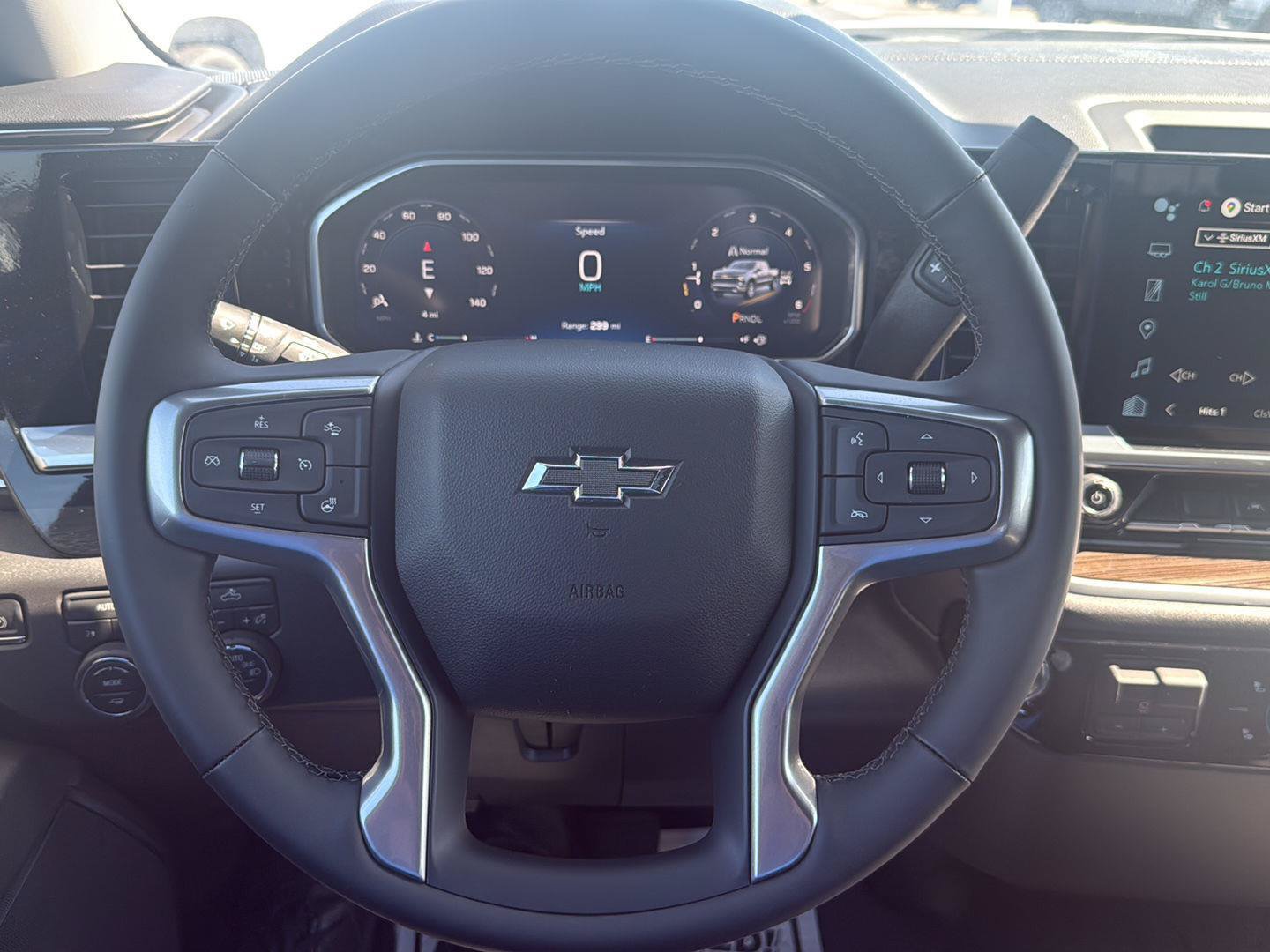New 2026 Chevrolet Silverado 1500 RST w/ RST Select Package AWD/4WD image 16