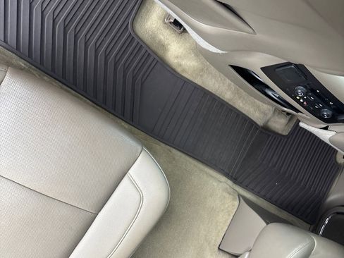 Used 2015 Chevrolet Tahoe LTZ image 34