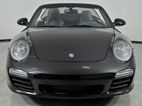 Used 2012 Porsche 911 Carrera Black Edition image 5