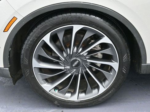 Used 2020 Lincoln Aviator Reserve w/ Equipment Group 202A image 39