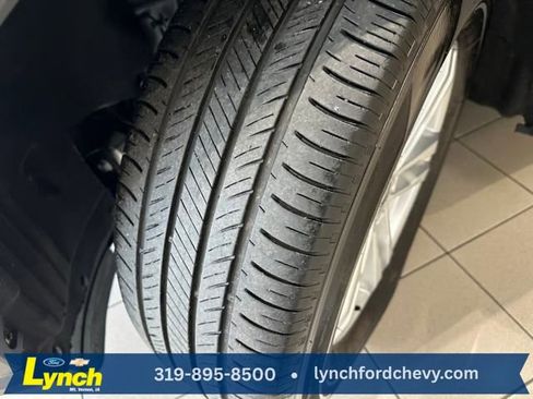 Used 2023 Ford Explorer XLT w/ Equipment Group 202A image 30