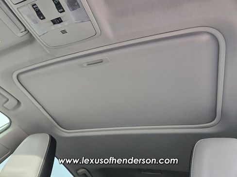 Used 2016 Toyota RAV4 Limited w/ Advanced Technology Package image 11